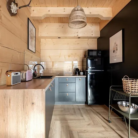 Stylowa * זקופאנה